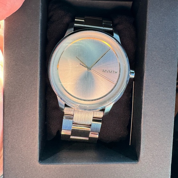 MVMT Watch - Picture 3 of 6